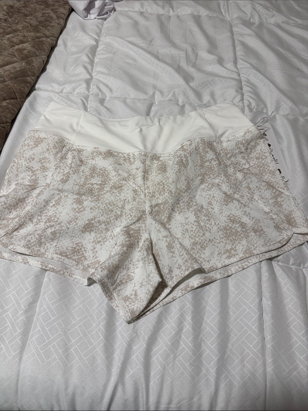 Reebok Cream Beige Printed Lounge Shorts